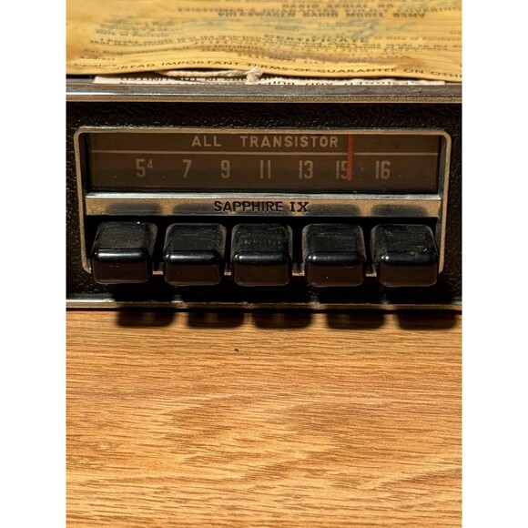 Vintage Volkswagen VW Beetle Bus SAPPHIRE IX Car Transistor Radio Stereo Tested - Picture 4 of 11